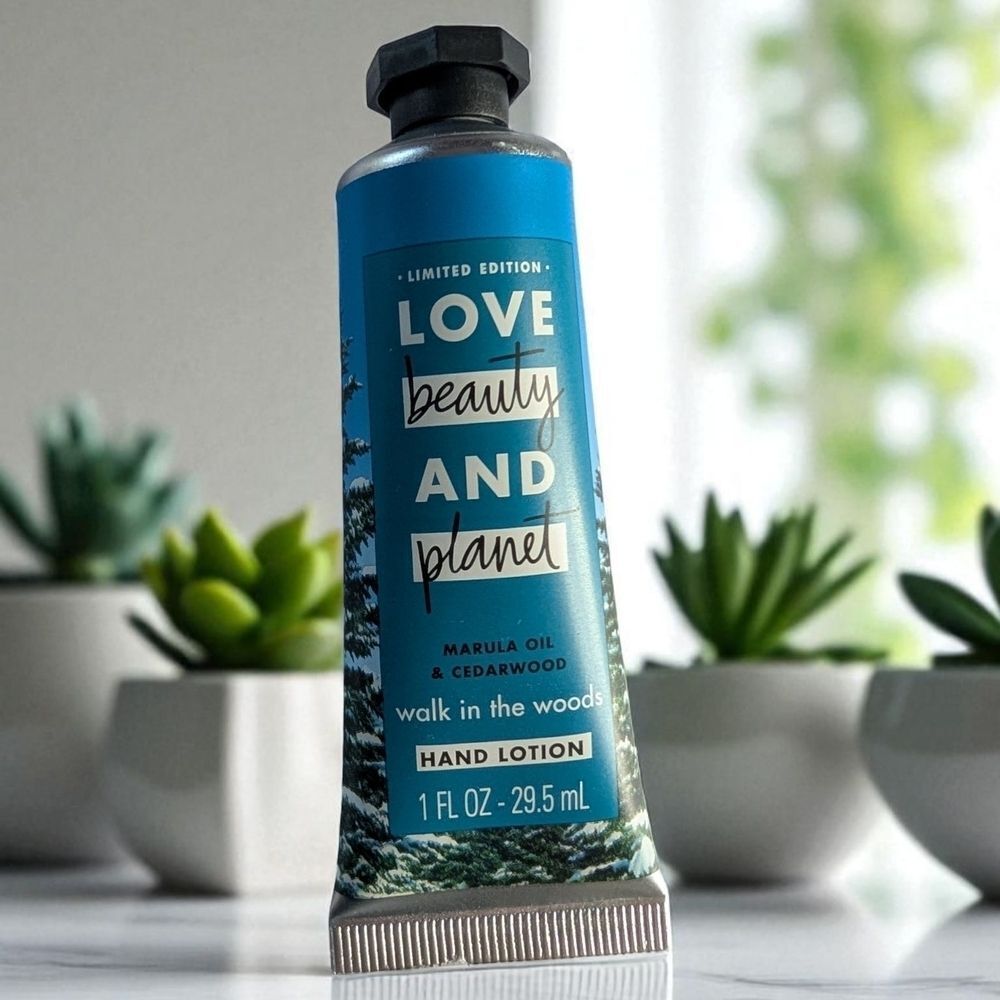 Love Beauty And Planet Marula Oil and Cedar Wood Hand Lotion (Limited Edition)